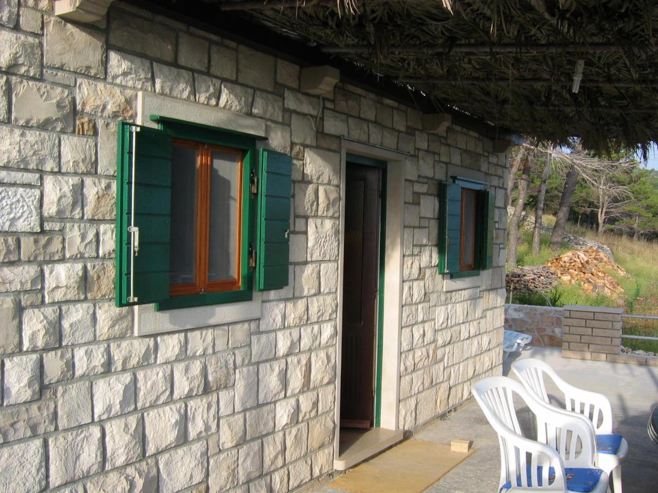 House Svjetlana Postira Exterior foto